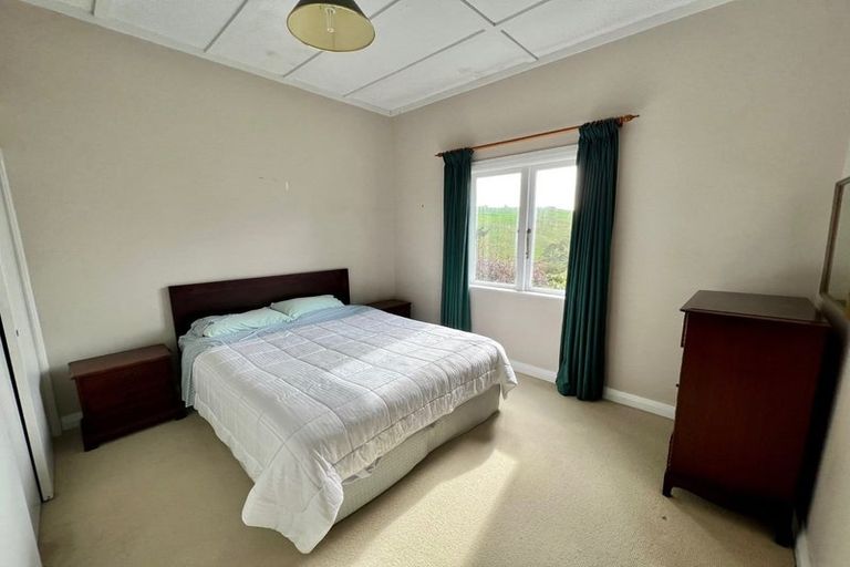 Photo of property in 159f Portsmouth Road, Bombay, 2675