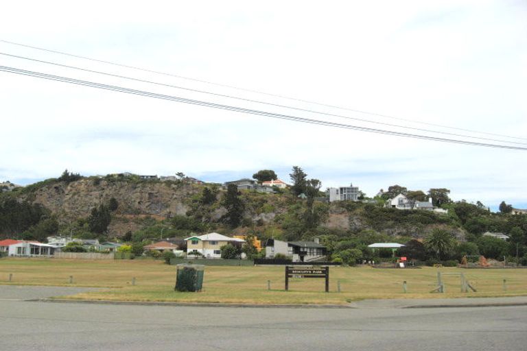 Photo of property in 133 Beachville Road, Redcliffs, Christchurch, 8081