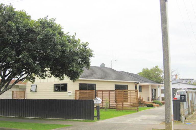 Photo of property in 20 Kings Drive, Levin, 5510