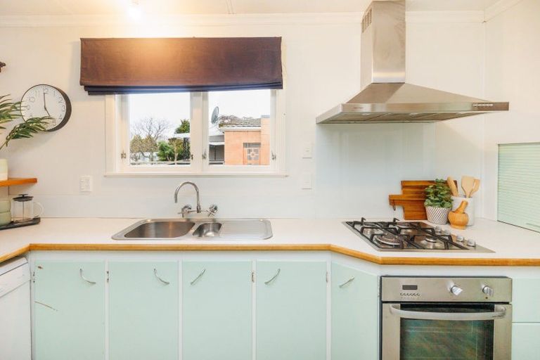 Photo of property in 49 Pitama Road, Awapuni, Palmerston North, 4412