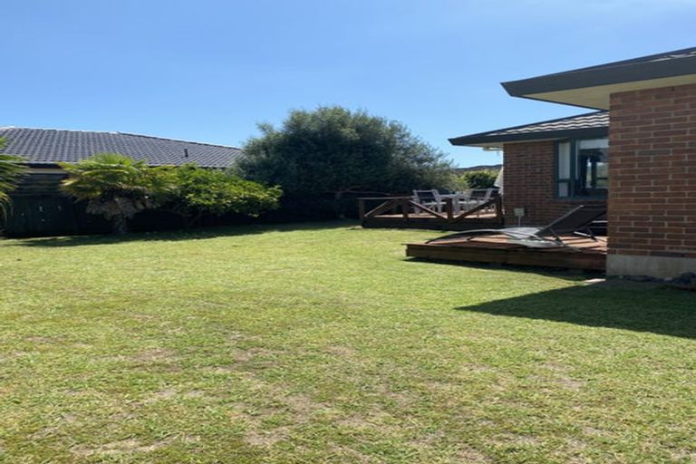 Photo of property in 53 Athena Grove, Papamoa Beach, Papamoa, 3118