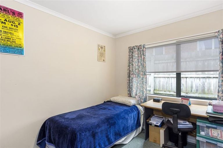 Photo of property in 84 Oteki Park Drive, Welcome Bay, Tauranga, 3112