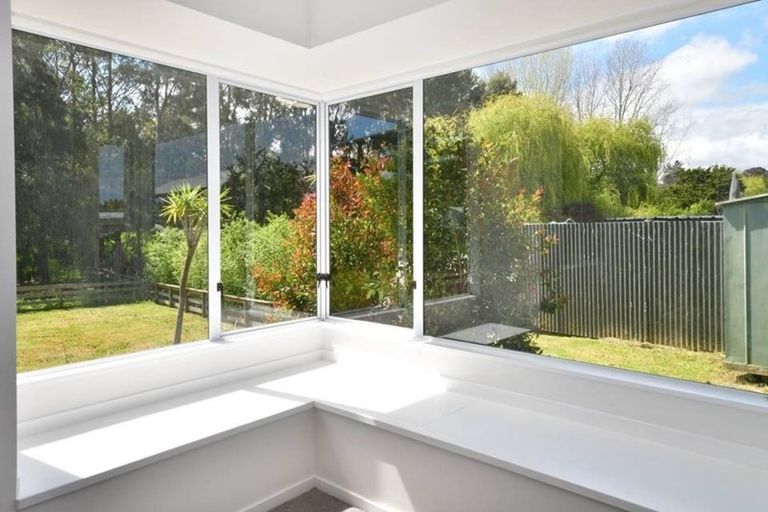 Photo of property in 1084 Kaipara Coast Highway, Kaukapakapa, 0873