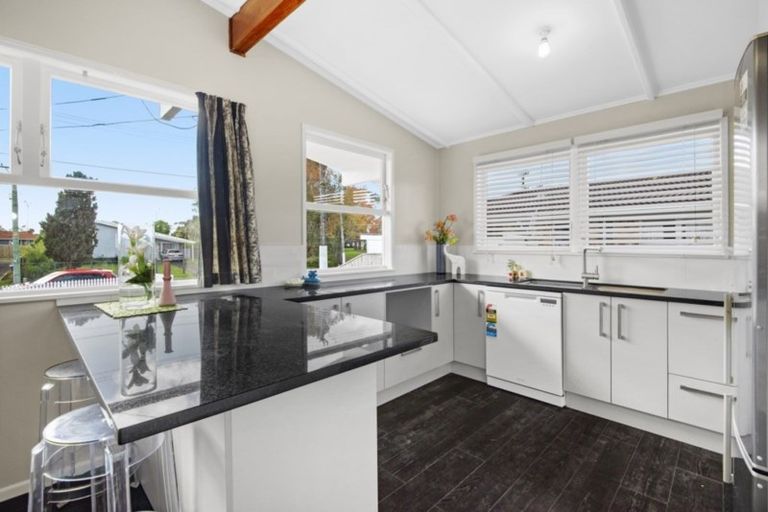 Photo of property in 1/34 Dale Crescent, Pakuranga, Auckland, 2010