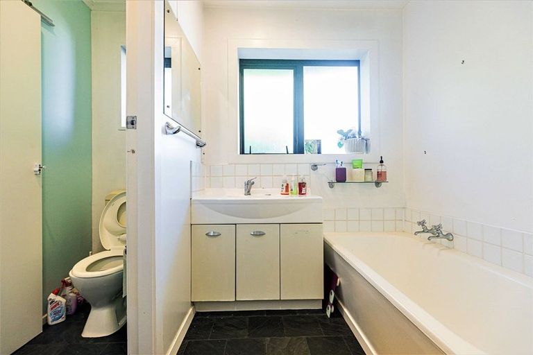 Photo of property in 29 Glencoe Street, Burnside, Christchurch, 8053