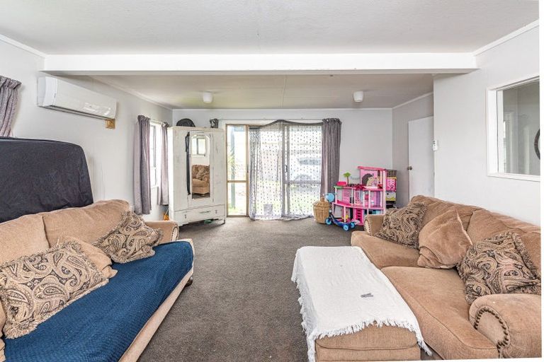 Photo of property in 34a Titoki Street, Castlecliff, Whanganui, 4501