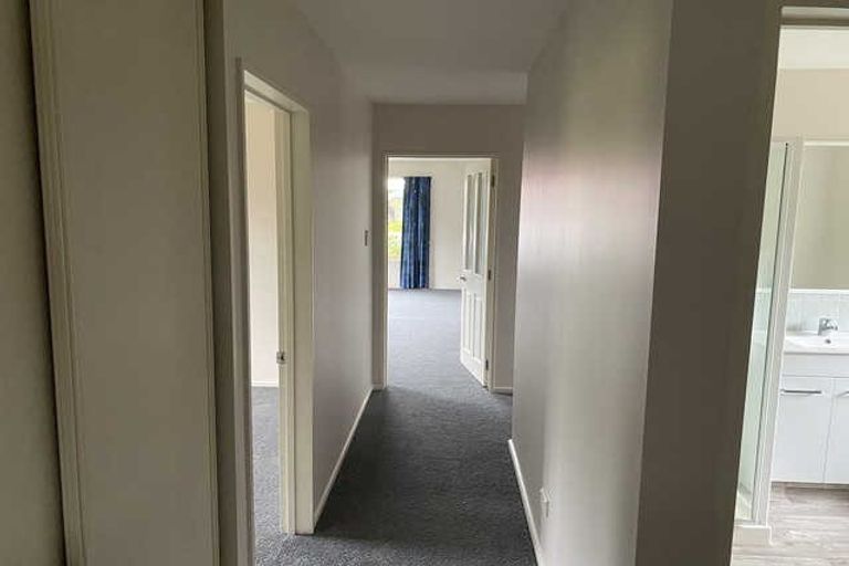 Photo of property in 28 Dufek Crescent, Wigram, Christchurch, 8042