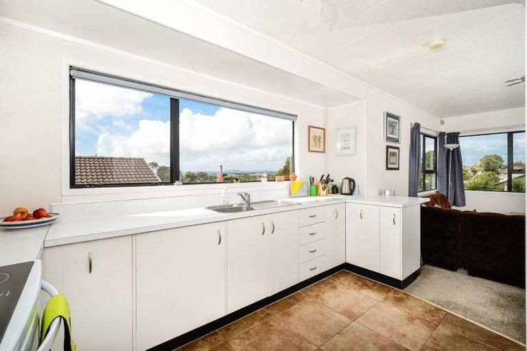 Photo of property in 137 Don Buck Road, Massey, Auckland, 0614