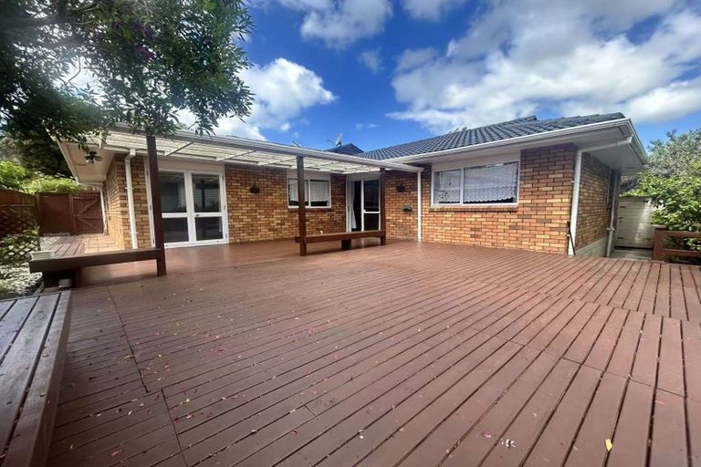 Photo of property in 3/25 Nicholas Road, Somerville, Auckland, 2014