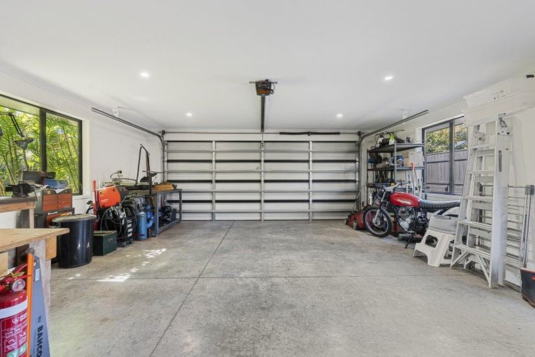 Photo of property in 5 Cessna Lane, Glen Avon, New Plymouth, 4312