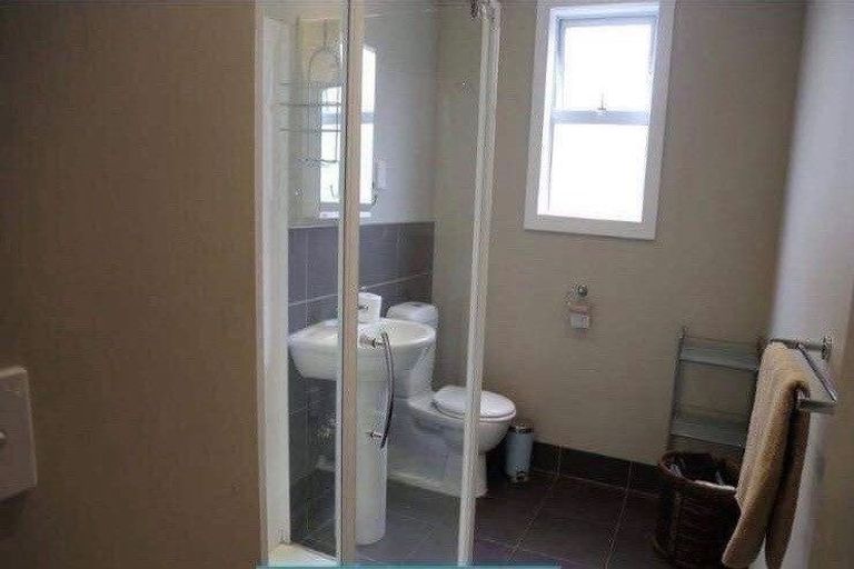 Photo of property in 78 Manor Place, Dunedin Central, Dunedin, 9016