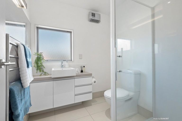 Photo of property in 55 Saddleback Grove, Karori, Wellington, 6012