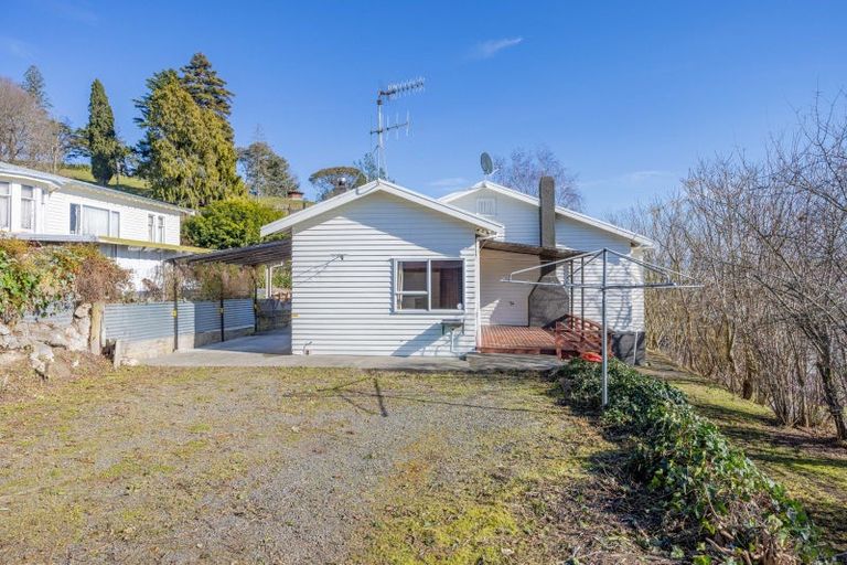 Photo of property in 1 Kitchener Street, Waipukurau, 4200