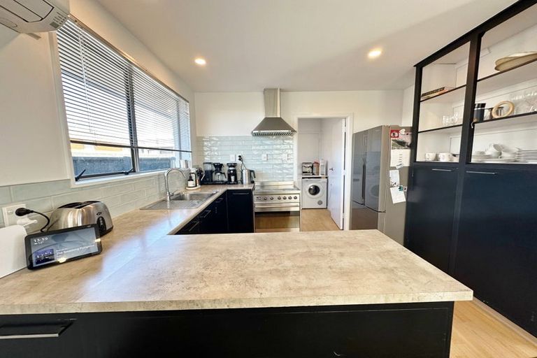 Photo of property in 9 Rolfe Place, Bishopdale, Christchurch, 8053