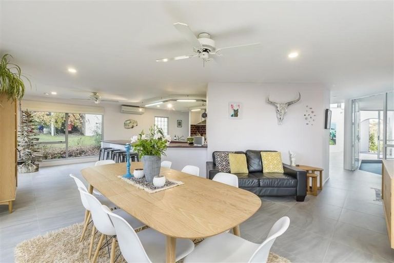 Photo of property in 71 Fidelis Avenue, Snells Beach, 0920