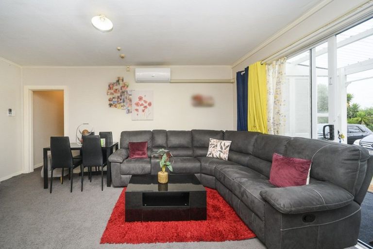 Photo of property in 9/288 College Street, West End, Palmerston North, 4410