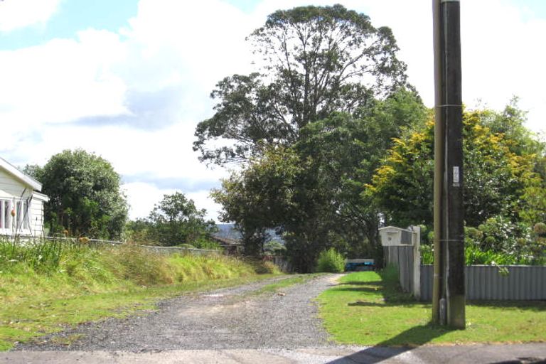 Photo of property in 9 Sunhill Road, Sunnyvale, Auckland, 0612