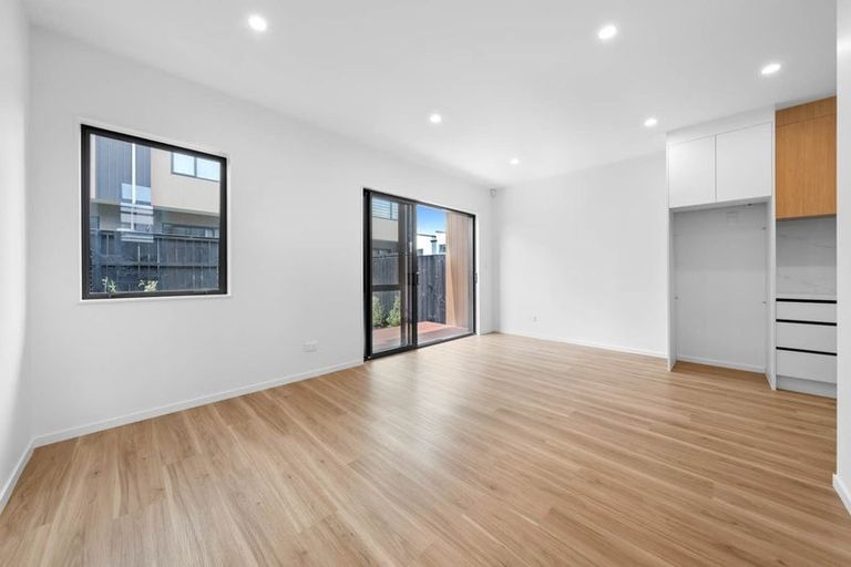 Photo of property in 38 Rana Road, Flat Bush, Auckland, 2019