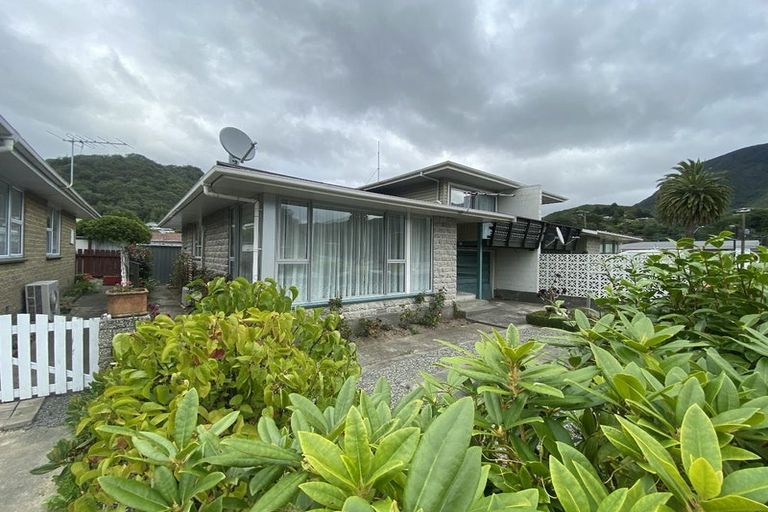 Photo of property in Nelson Square, Picton, 7220