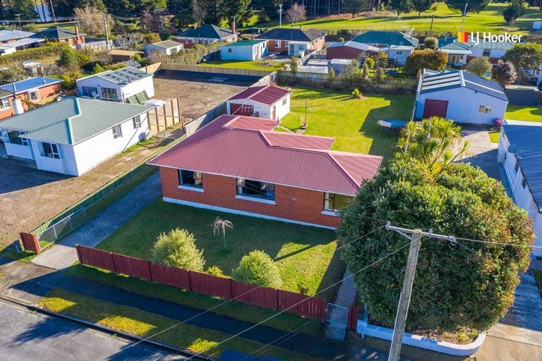 Photo of property in 35 Delta Drive, Waldronville, Dunedin, 9018