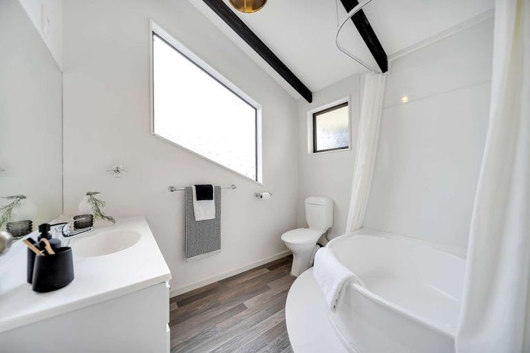 Photo of property in 4 Sommerset Street, Mossburn, 9792