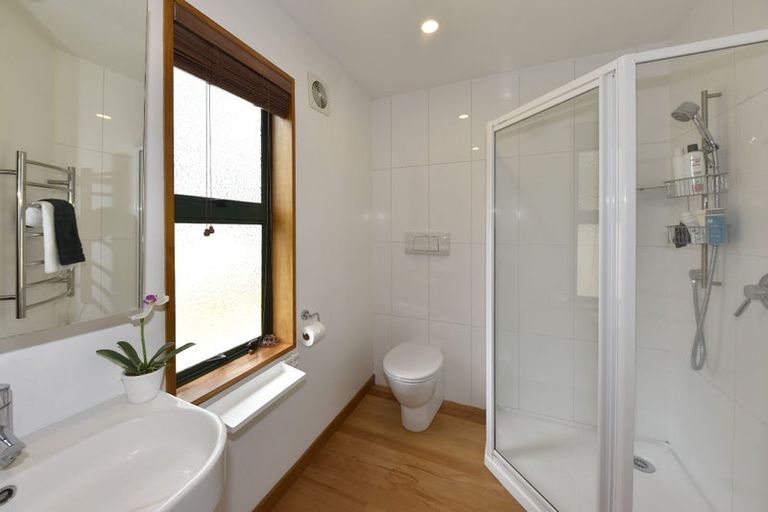 Photo of property in 90 Totara Street, Riccarton, Christchurch, 8041