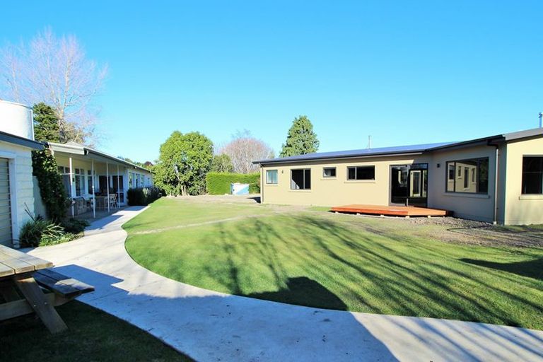 Photo of property in 53 Airedale Road, Weston, Oamaru, 9401
