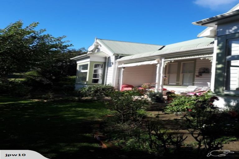 Photo of property in 16 Perth Street, Waikouaiti, 9510