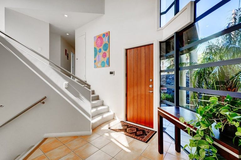 Photo of property in 47b Marsden Avenue, Mount Eden, Auckland, 1024