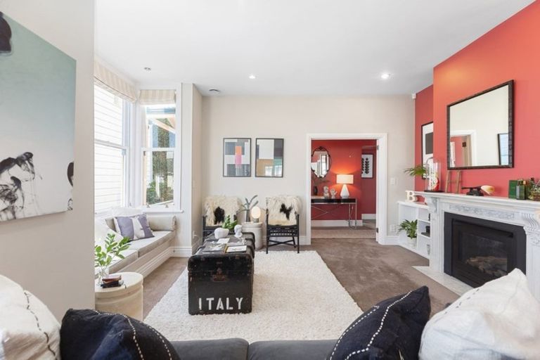 Photo of property in 48 Ellice Street, Mount Victoria, Wellington, 6011