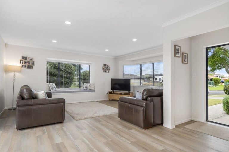 Photo of property in 2 Ranfurly Terrace, Pyes Pa, Tauranga, 3112