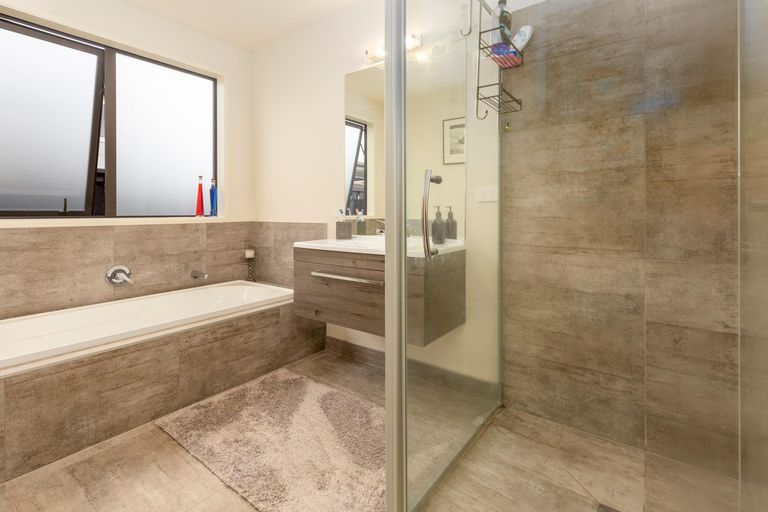 Photo of property in 51 Anselmi Ridge Road, Pukekohe, 2120