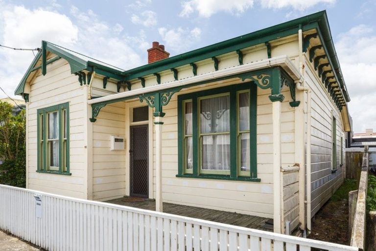 Photo of property in 85 Waldegrave Street, Palmerston North, 4410