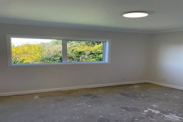 Photo of property in 41 Eskdale Road, Papakowhai, Porirua, 5024