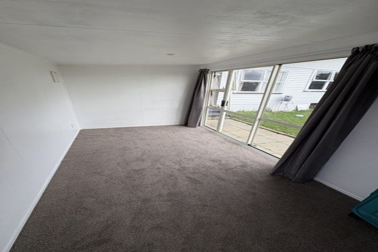 Photo of property in 2a Verel Street, Fairfield, Hamilton, 3214