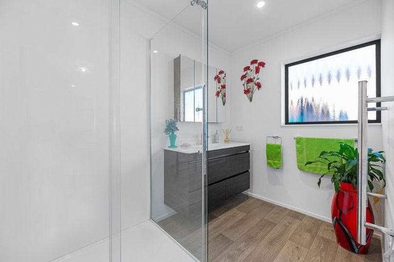 Photo of property in 1b Inverell Place, Mount Maunganui, 3116