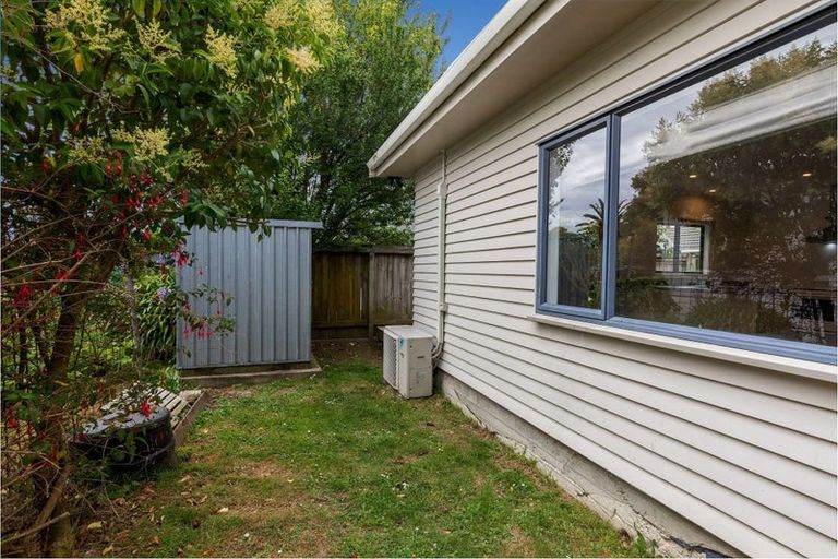 Photo of property in 9 Moore Street, West End, Palmerston North, 4412
