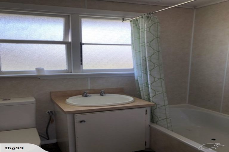 Photo of property in 29 Dix Street, Wigram, Christchurch, 8042