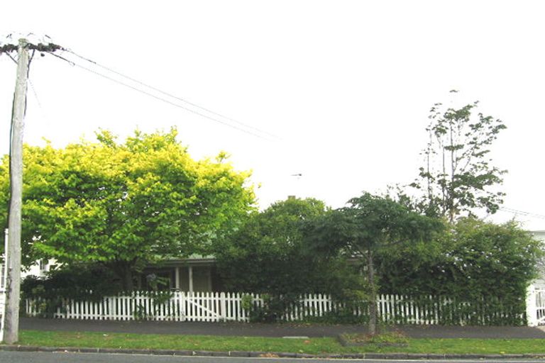 Photo of property in 86a Bassett Road, Remuera, Auckland, 1050