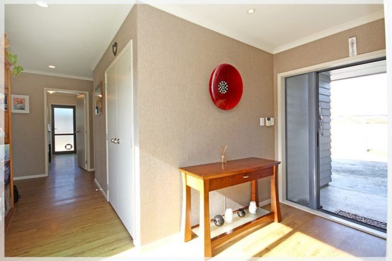 Photo of property in 37 Andrews Street, Foxton Beach, Foxton, 4815