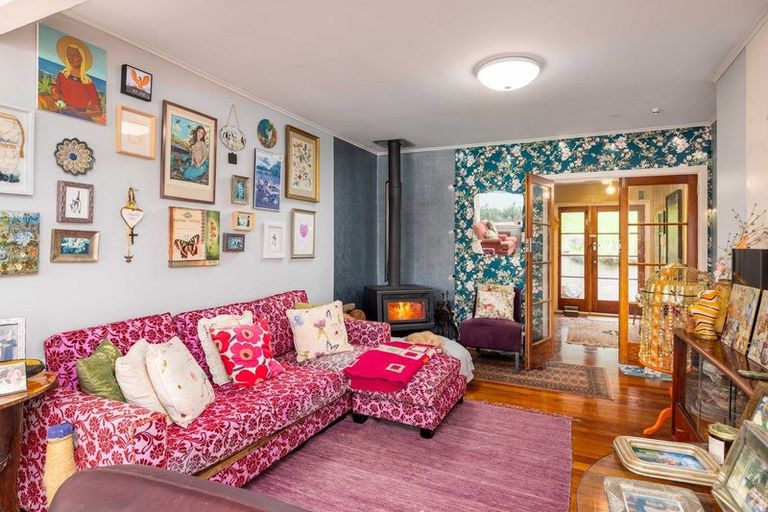 Photo of property in 44 Cressy Terrace, Lyttelton, 8082