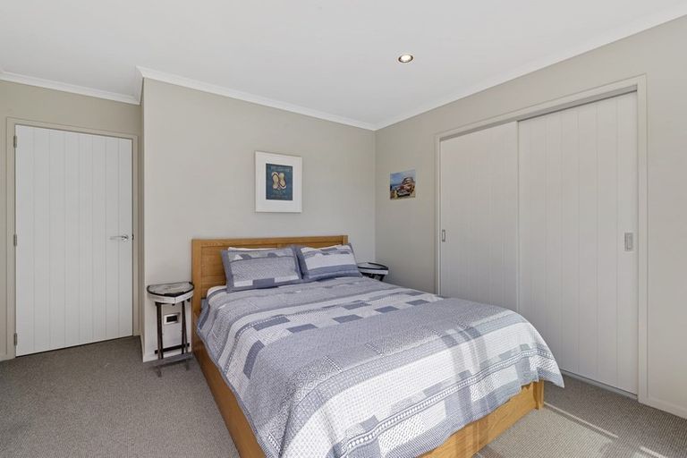 Photo of property in 23 Rita Way, Omaha, 0986