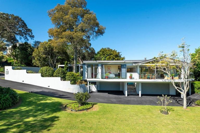 Photo of property in 19 Sylvan Park Avenue, Milford, Auckland, 0620