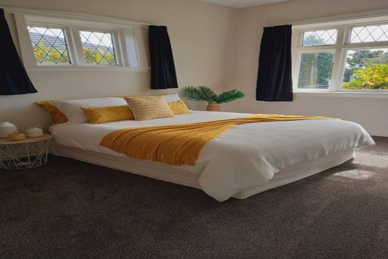 Photo of property in 17 Lansbury Avenue, Strowan, Christchurch, 8052