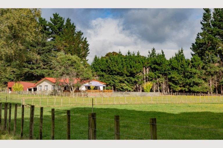 Photo of property in 1964 Oruakukuru Road, Waimarino, Ohakune, 4691