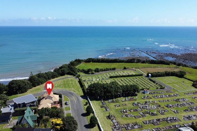 Photo of property in 1 Wilson Road, Opunake, 4616