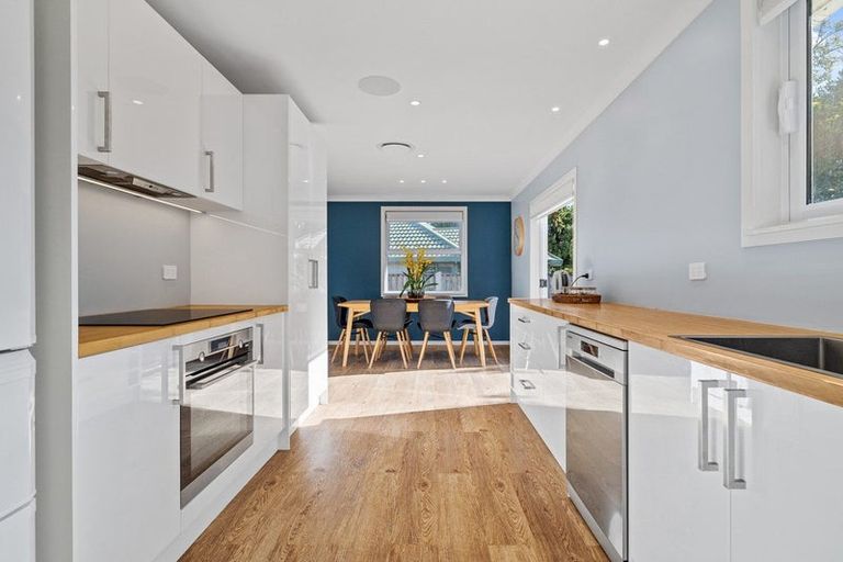 Photo of property in 7 Sovereign Court, West End, Palmerston North, 4410