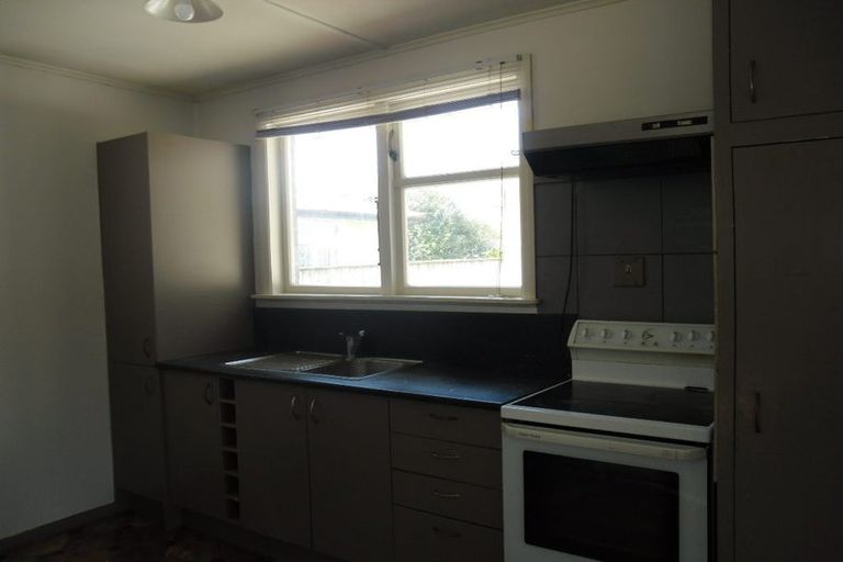 Photo of property in 52 Lipscombe Crescent, Havelock North, 4130