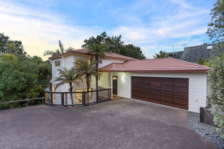 Photo of property in 2/13a Sandspit Road, Cockle Bay, Auckland, 2014