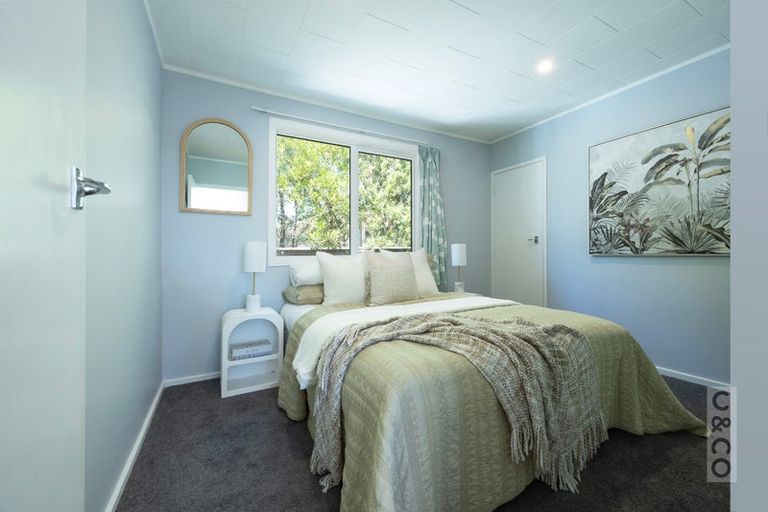 Photo of property in 23 Kaipara Portage Road, Riverhead, 0820